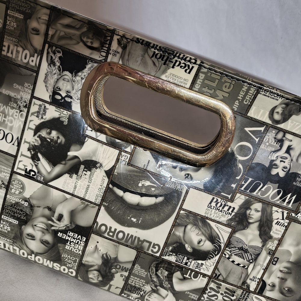 Y2K Olivia Millar Cosmo/Vogue Magazine Clutch - Picture 3 of 5